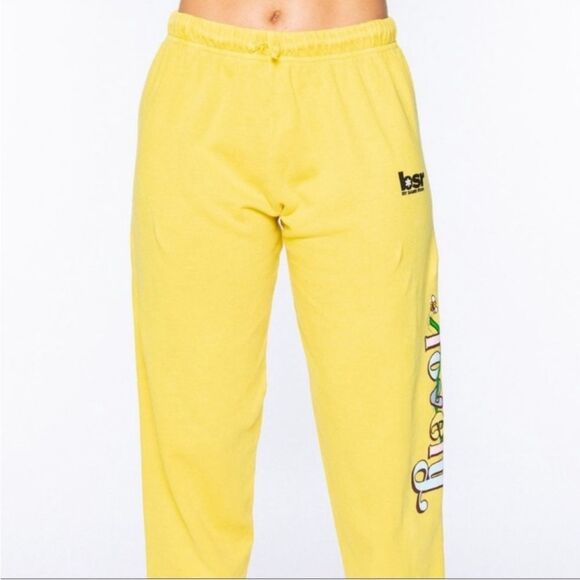 New  Yellow Jogger Sweat Pant by Samii Ryan Flower & Bee Graphic Size Small - Picture 2 of 10